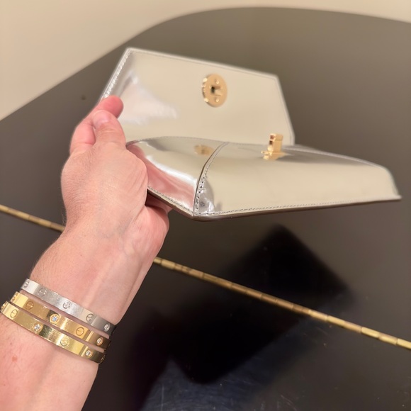 NWT RARE Authentic Luxury Party Tory Burch Kira Metallic Envelope Clutch/Bag - Picture 16 of 17